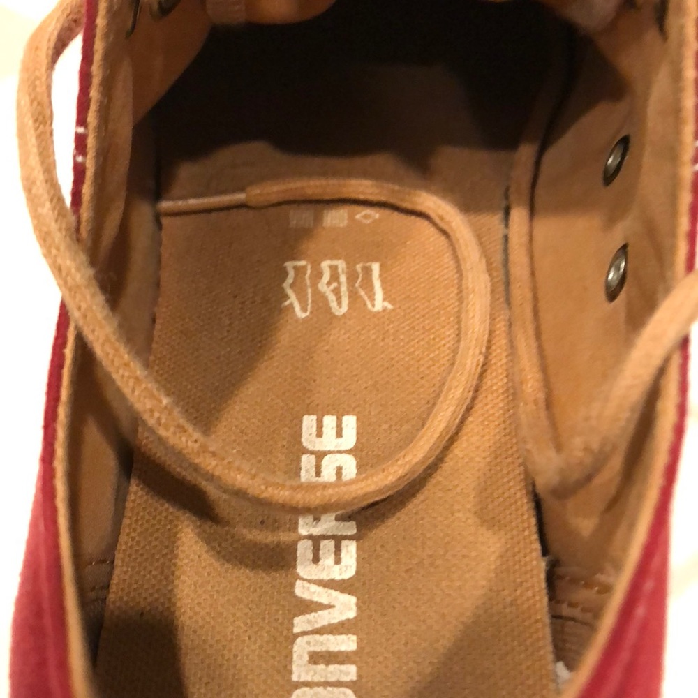 Red suede, light brown laces converse shoes - Picture 7 of 8
